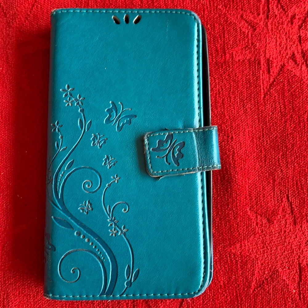 Cell phone wallet